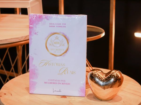 Livro Mulheres de Luz, Histórias Reais Contadas por Mulheres Incríveis.